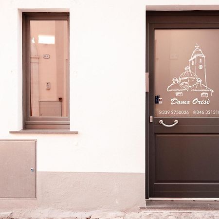 Domo Orise Alloggio In Pieno Centro Орозеи Экстерьер фото